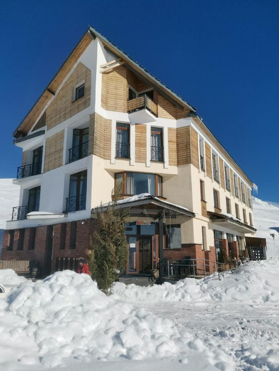 Rezohut Hotel Gudauri Kültér fotó