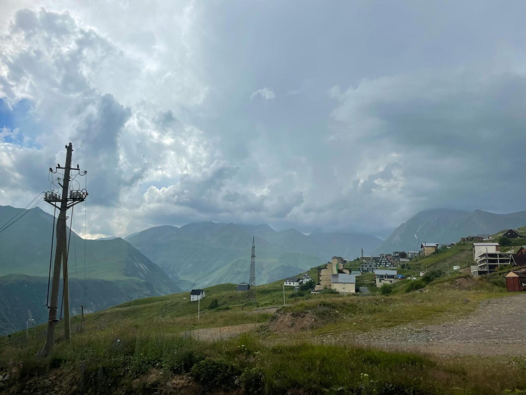 Rezohut Hotel Gudauri Kültér fotó